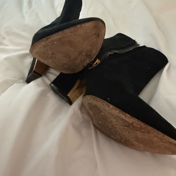 Black and Gold Ankle Boots with Sculptural Heel - Picture 5 of 5